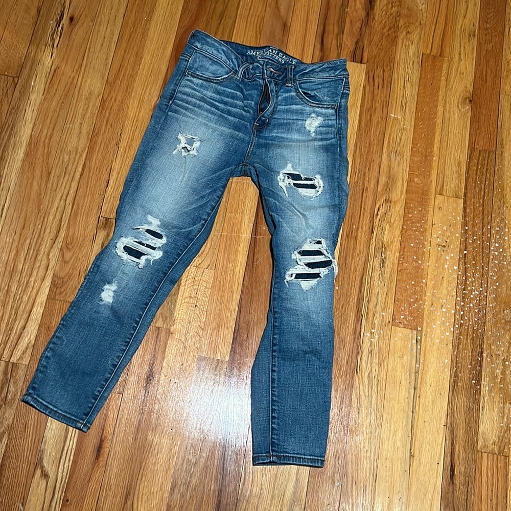 American eagle leggings destroyed Jean crop pants size 4